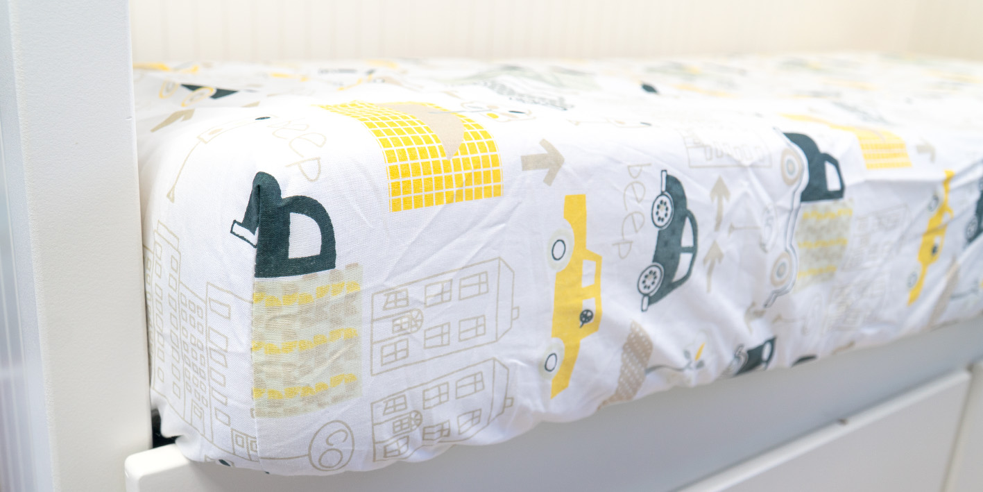 Prześcieradło z gumką auta beep żółte 80x160 cm